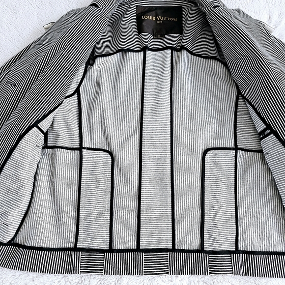 Louis Vuitton Oversized Striped jacket women - Picture 14 of 14